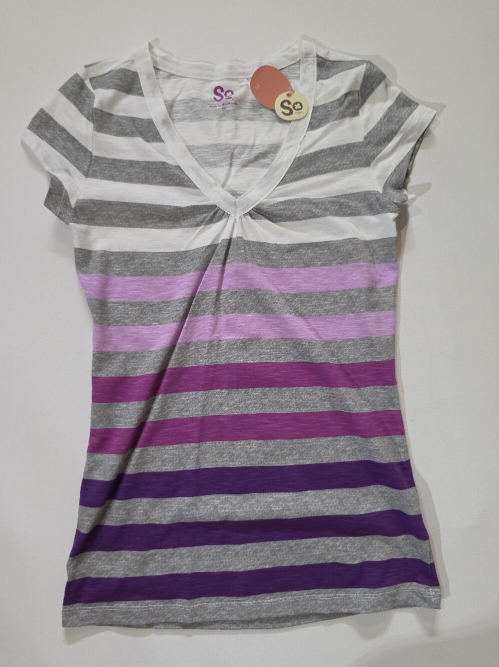 NWT SO Ruched Stripe T-shirt Juniors Medium Grey Purple Pink Casual Tee